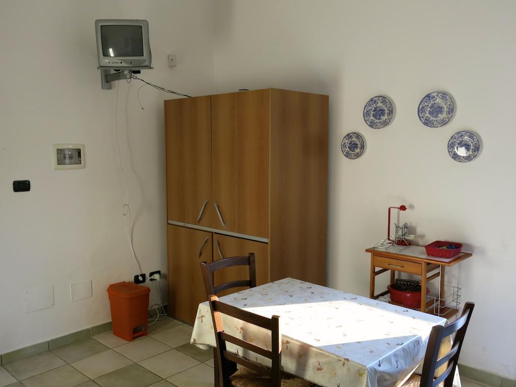 Agriturismo Tenuta Del Morige 갈라토네 객실 사진